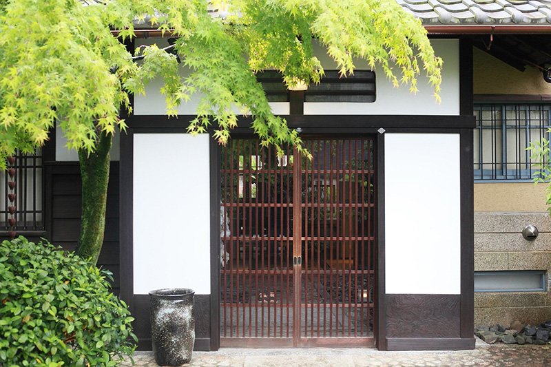 歴史のある邸宅の「Restaurant Kamikura」